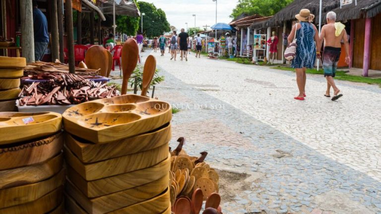 Feira-de-Artesanato-em-Coroa-Vermelha